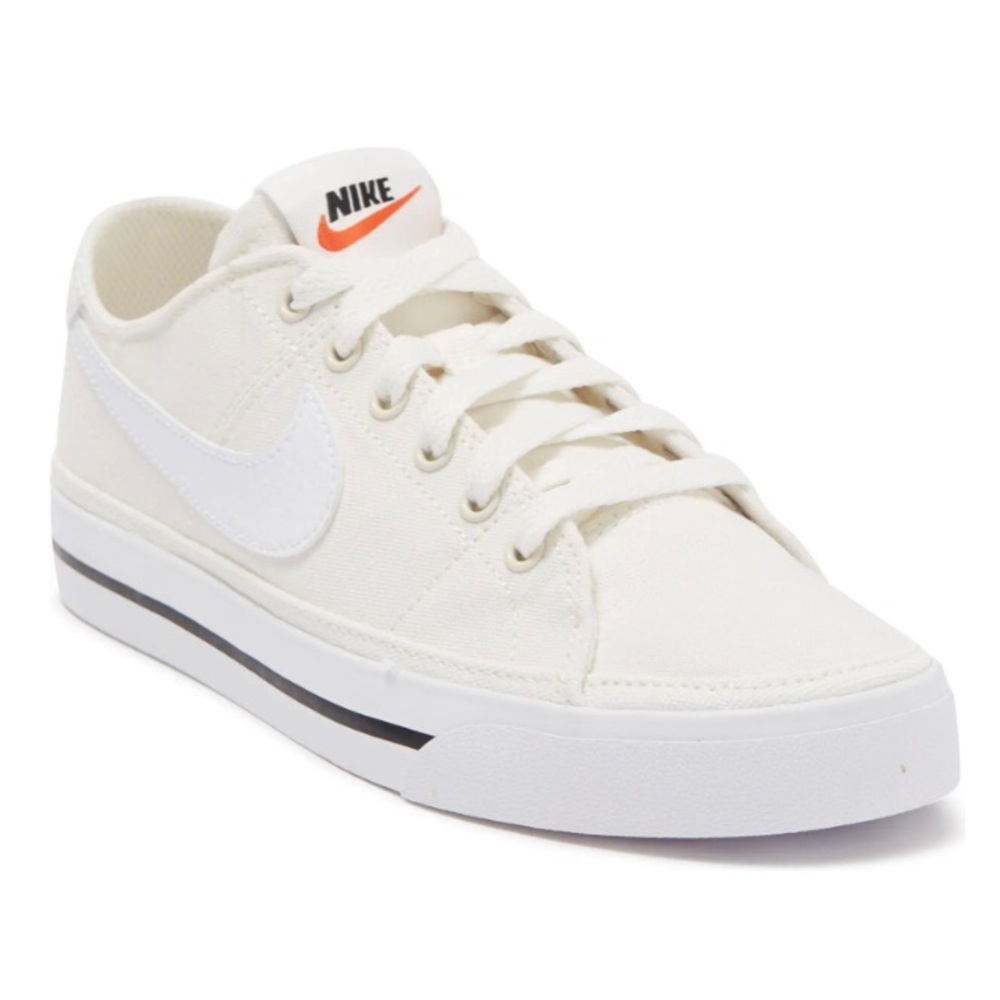 NIKE Women’s Court Legacy White Canvas Sneaker Size 9 - only worn twice.